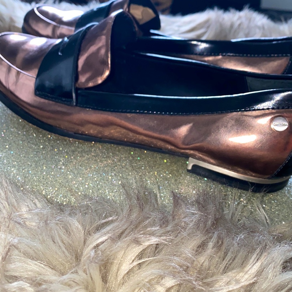 Designer Shoes - Picture 3 of 6